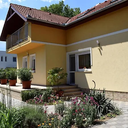 Erkel Apartman