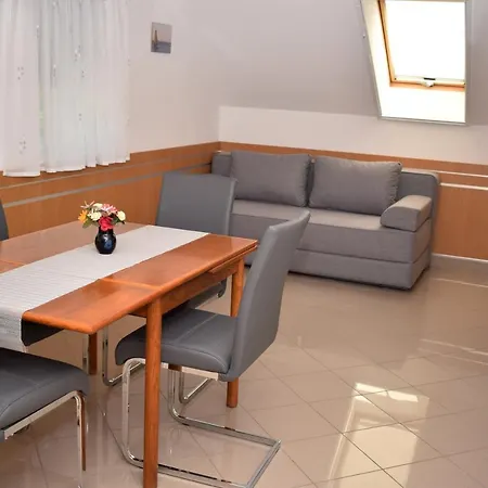 Erkel Apartman * Siofok